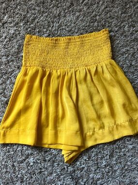 Women's Yellow Smocked Waist Shorts